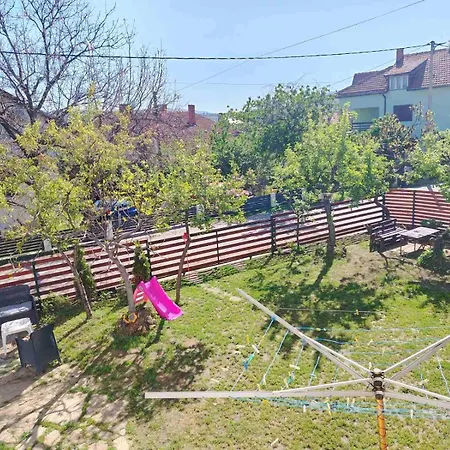 Podinario * 索科矿泉村