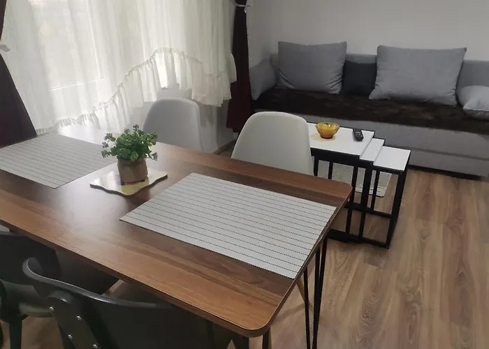 Podinario * 索科矿泉村